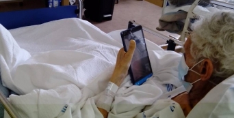 CVP promoveu contactos familiares diários durante internamento de pessoas com COVID-19